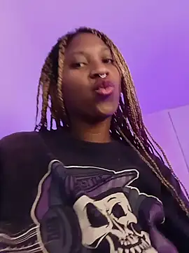 Živá chatovací místnost EvonyFoxxx