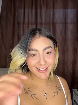 Chat ao vivo de Elina_Hills
