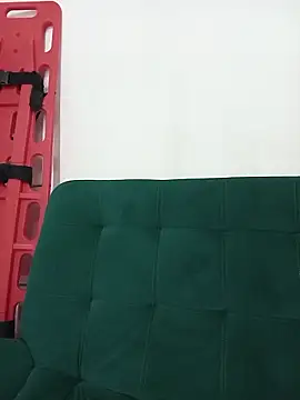 Valk_submissive Adlı Modelin Canlı Sohbet Odası