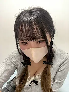 Jcup_emiri – live chatrum