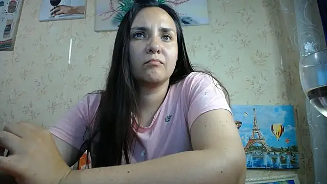 VoulezVous_Angel Cameră chat live