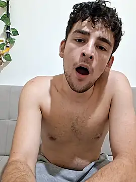 Živá kamerová sex show Yasinyasin7