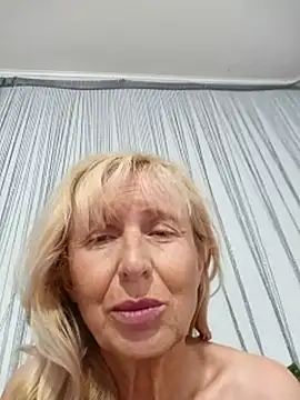 TrinaAdair Webcam Show