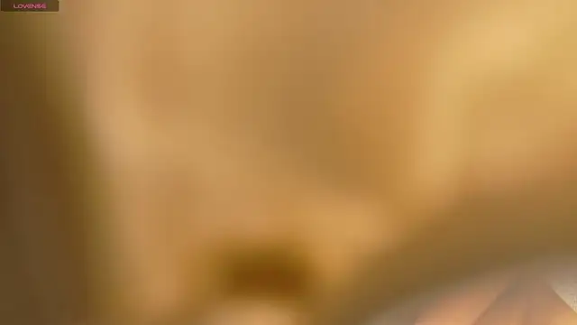 Živá chatovací místnost LovesKingdom