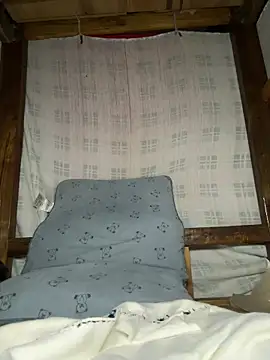 daaqnn Adlı Modelin Canlı Sohbet Odası