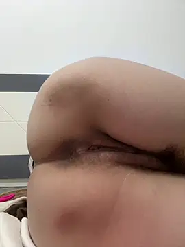 daaqnn Adlı Modelin Canlı Sohbet Odası