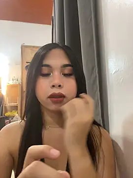 عرض كام Sugary_Kattiexxx الجنسي المباشر
