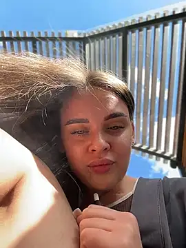 KristiRich 실시간 채팅방