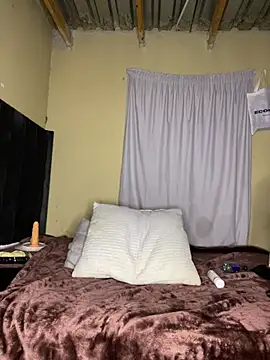 Živá chatovací místnost MiyaXo2