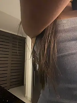 Brunettecollins05 실시간 채팅방