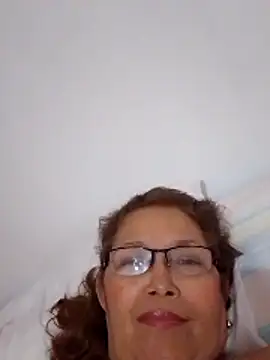 חדר צ'אט בשידור חי של Cessi50