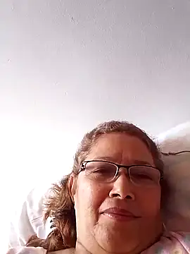 Chat ao vivo de Cessi50