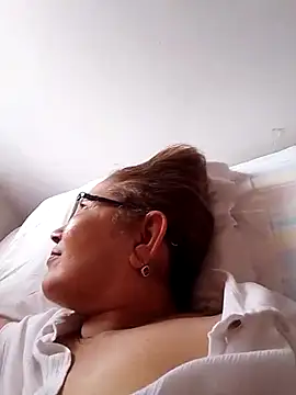 Chat ao vivo de Cessi50