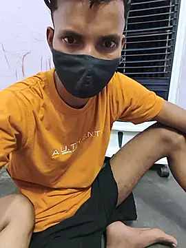 Živá chatovací místnost Hey_shiviii