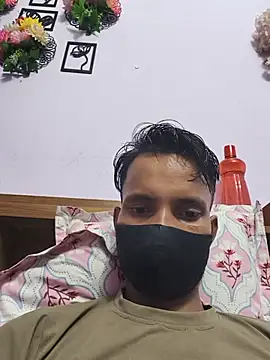 Hey_shiviii – live chatrum
