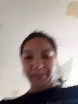 Lusandra1837lusi Adlı Modelin Canlı Sohbet Odası