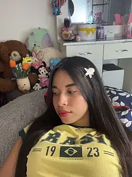 Chat ao vivo de Milleradhara24