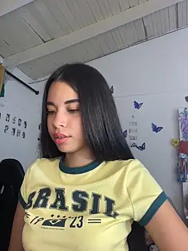 Milleradhara24 Live chatroom