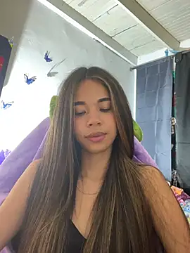 Milleradhara24 – live chatrum