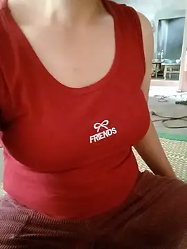 Sara_pusyy Live Chatraum