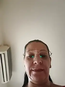 SugarDiamondsn Live chat-huone