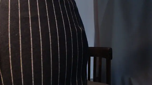 Chat soba uživo modela charm__me