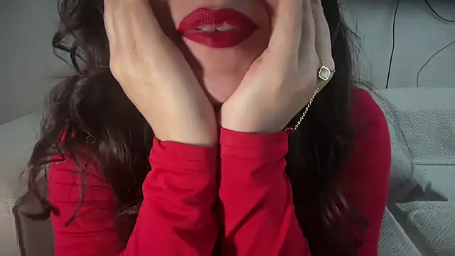 EYLUL_MISTRESS Adlı Modelin Canlı Sohbet Odası
