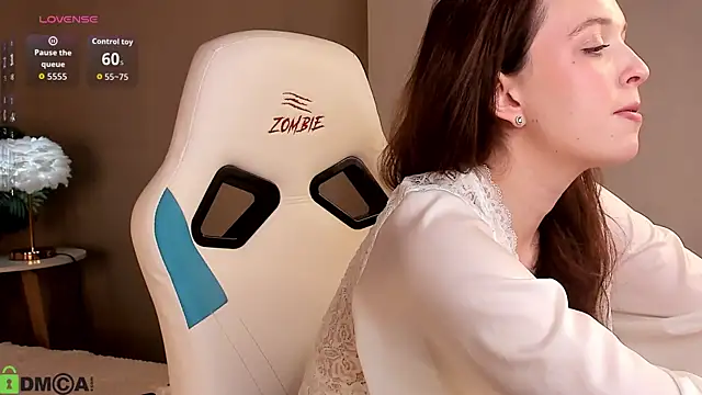 Pokój czatu na żywo – Sofia_Gaze