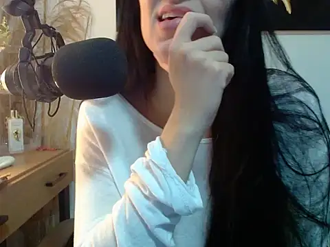 Chat soba uživo modela FilosofaNerd