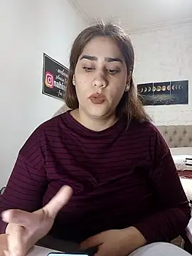 חדר צ'אט בשידור חי של nahiarabiel33