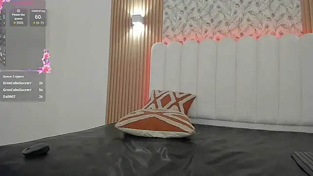 samiraa_haalem Adlı Modelin Canlı Sohbet Odası