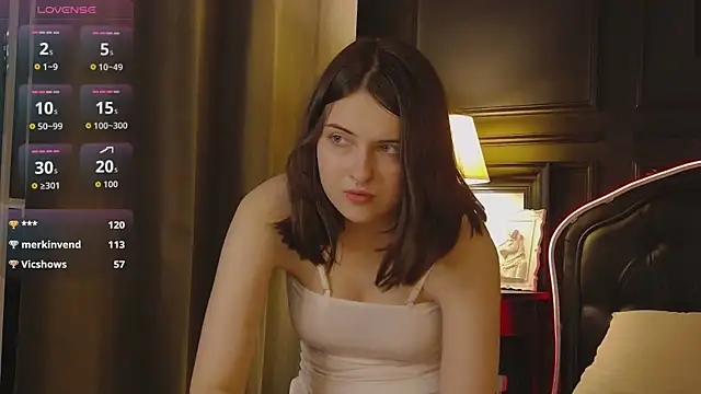 غرفة دردشة Ruby_de_Cherry المباشرة