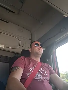 Chubbytop454 live sex-cam show