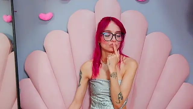 luci_miller Cameră chat live