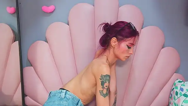 luci_miller Pertunjukan Kamera Seks Langsung