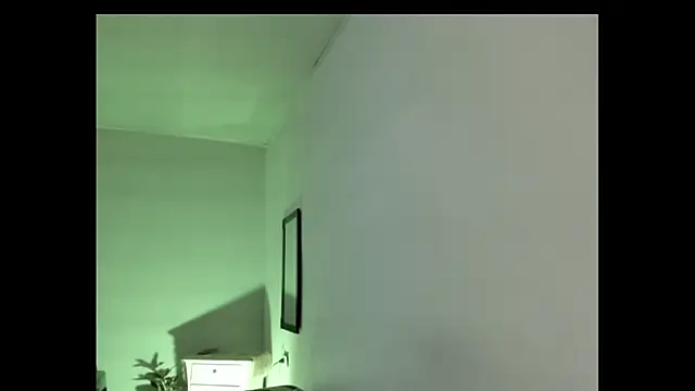 luanaw1 live-chat rom