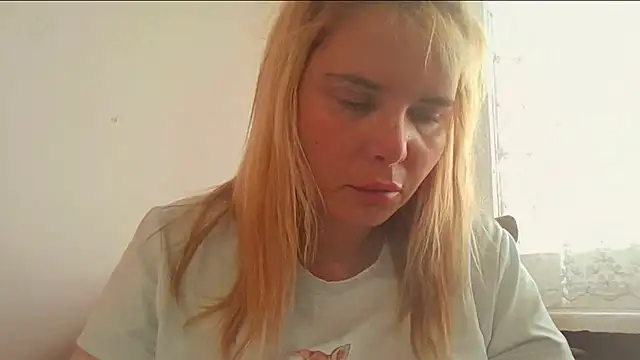 HornyElena Cameră chat live