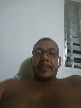 bruno_324278 – live sex-cam-show