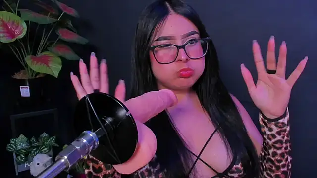 Živá chatovací místnost Amy_whittee