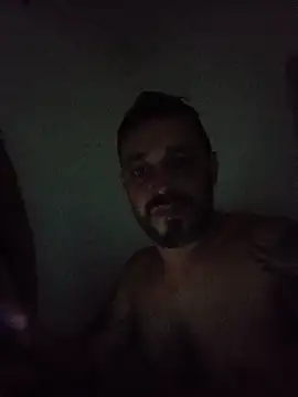 חדר צ'אט בשידור חי של linahotlatina