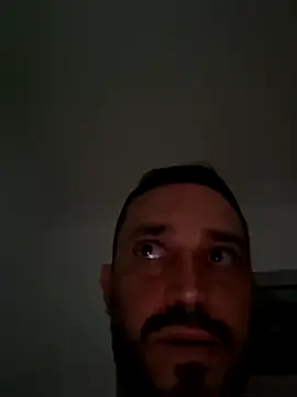 linahotlatina's Live Chat Room