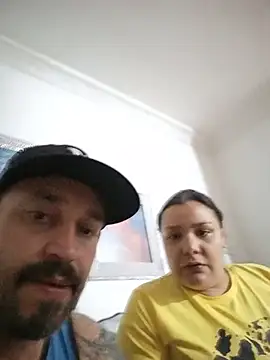 Sala de chat en directo de Huwhegehe