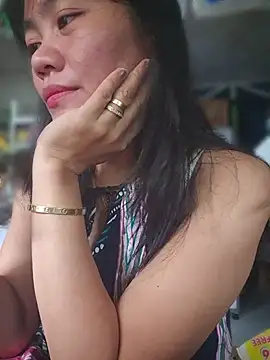 Živá chatovací místnost Aywa90