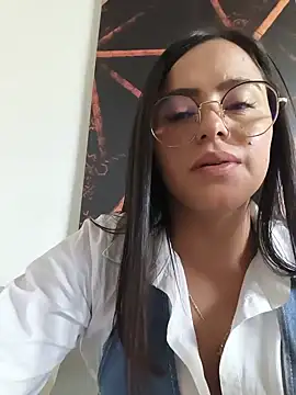 Chat soba uživo modela ALEJA__22