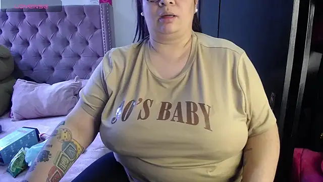 kattybbwbigboobs_のライブチャットルーム