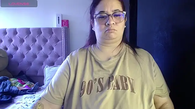 kattybbwbigboobs_ Adlı Modelin Canlı Sohbet Odası