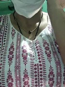 Chat soba uživo modela Piya-Naughty