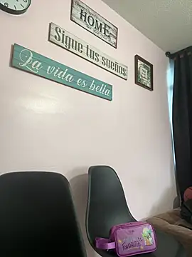 Sala de chat ao vivo de SCARLETT_INK_