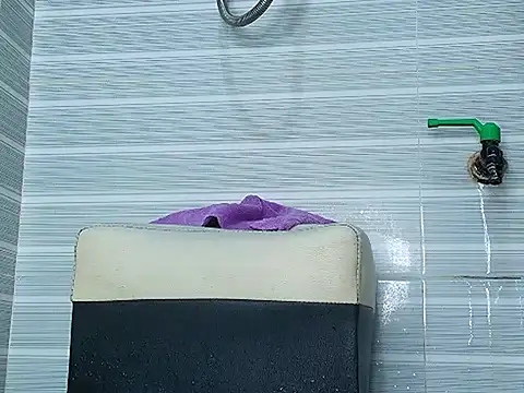 Lauda-aa Ruang Obrolan Langsung