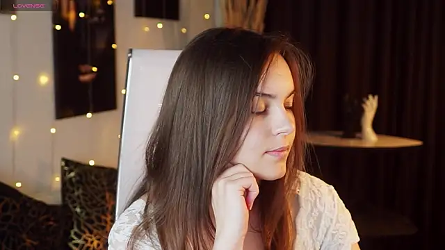FrancescaCavaliere's Live Chat Room